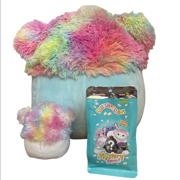 ZOZO 16” BIGFOOT RARE SQUISHMALLOW WITH A SCENTED MYSTERY 6” BABY BIGFOO… - Picture 4 of 5